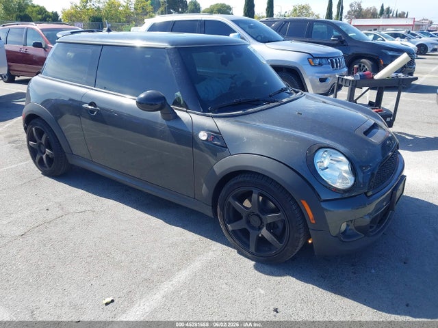 Продажа на аукционе авто 2013 Mini Hardtop Cooper S, vin: WMWSV3C54DT392789, номер лота: 45281658