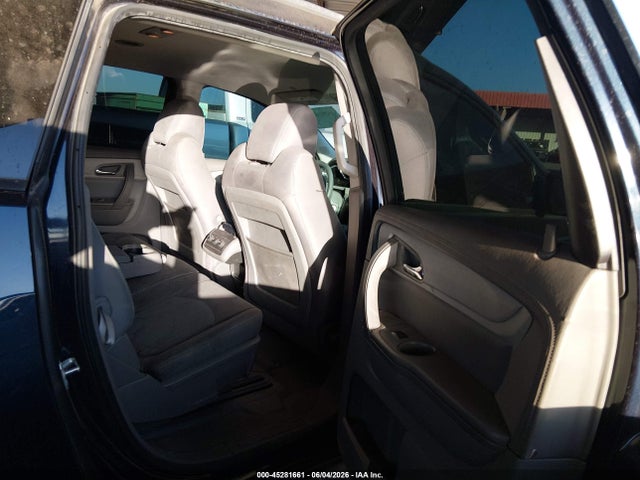 Chevrolet Traverse Ls 2017 1GNKRFED8HJ156944 Image 8