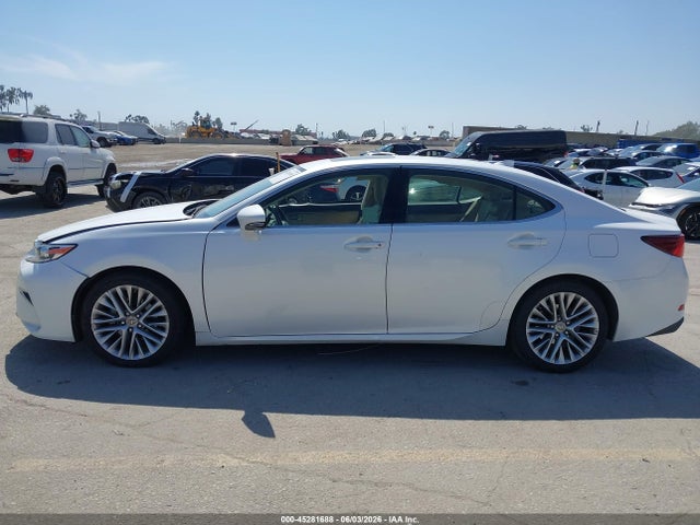 Lexus ES 350 2016 JTHBK1GG7G2233995 Image 14