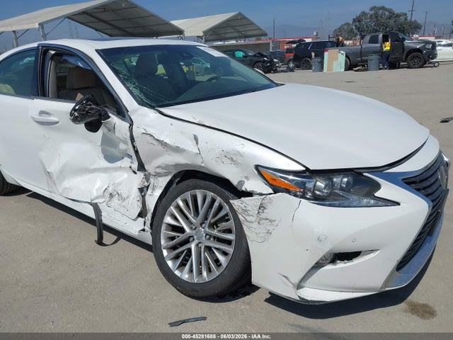 Lexus ES 350 2016 JTHBK1GG7G2233995 Image 6