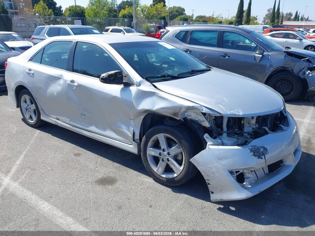 2014 4T1BF1FK3EU823653 main image