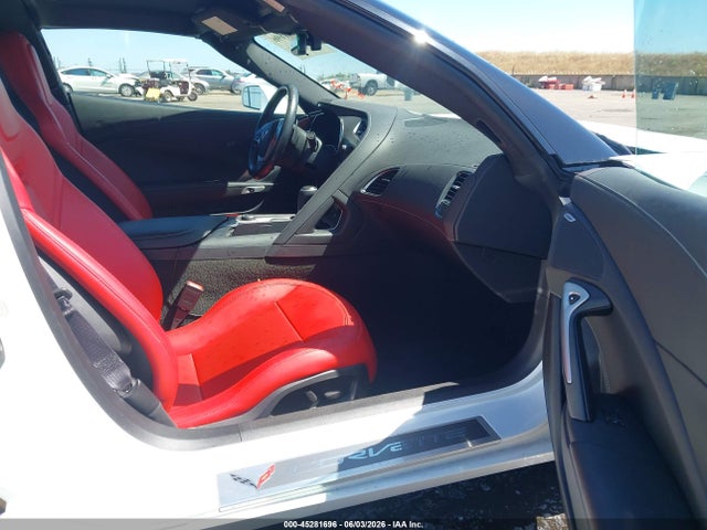 Chevrolet CORVETTE STINGRAY 2015 1G1YB2D70F5101253 Image 5