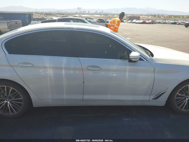 WBAJA9C59KB391859 BMW 530e Iperformance