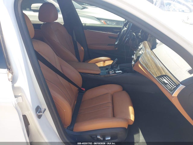 WBAJA9C59KB391859 BMW 530e Iperformance