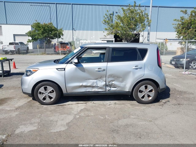 KIA Soul 2016 KNDJN2A28G7859260 Image 13