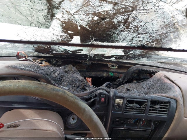 Aukcja sprzedaży 2000 Toyota Tacoma Prerunner, vin: 4TASM92NXYZ611764, numer aukcji: 45281720
