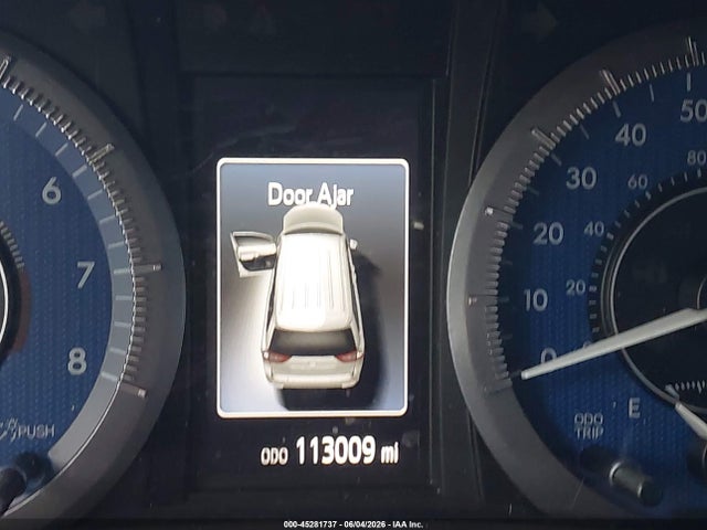5TDYZ3DC8KS975215 Toyota Sienna Xle 8 Passenger