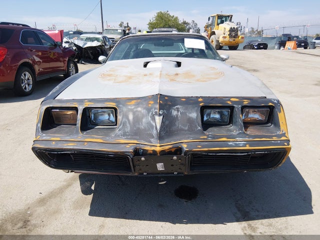 1981 Pontiac Firebird Trans Am მანქანა იყიდება აუქციონზე, vin: 1G2AW87W1BL109925, აუქციონის ნომერი: 45281744