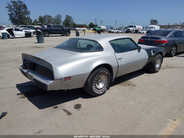1981 Pontiac Firebird Trans Am მანქანა იყიდება აუქციონზე, vin: 1G2AW87W1BL109925, აუქციონის ნომერი: 45281744