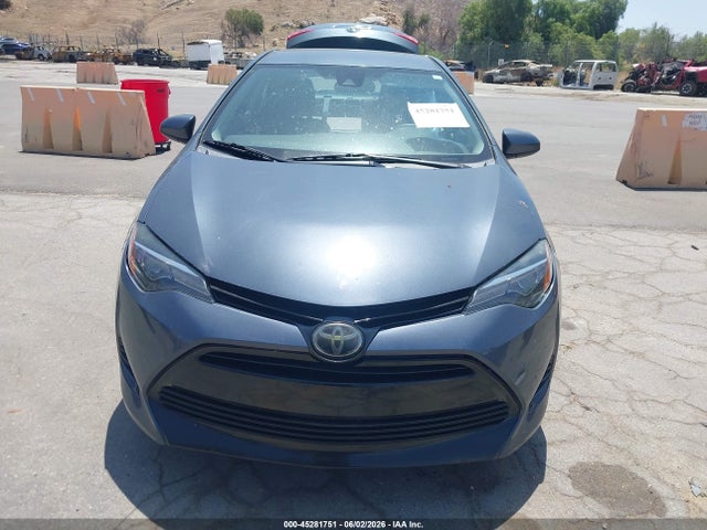 Продажа на аукционе авто 2017 Toyota Corolla Le, vin: 5YFBURHE3HP713686, номер лота: 45281751