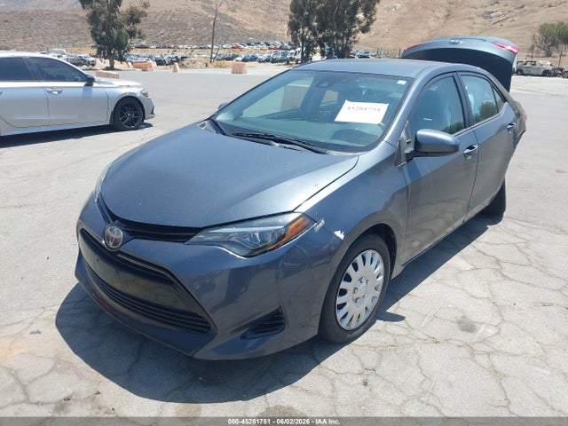Продажа на аукционе авто 2017 Toyota Corolla Le, vin: 5YFBURHE3HP713686, номер лота: 45281751