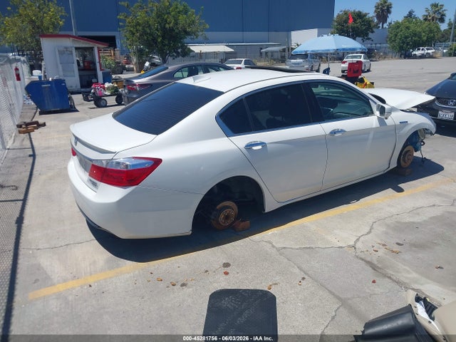 1HGCR6F77FA013925 Honda Accord Hybrid Touring