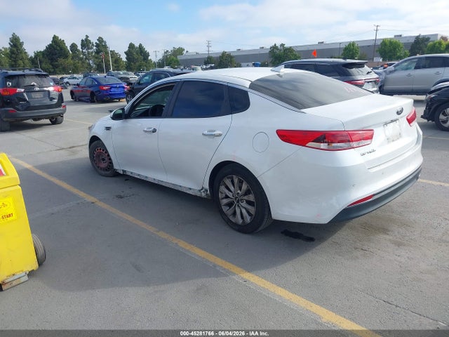 KIA Optima Lx 2018 5XXGT4L37JG268840 Image 3