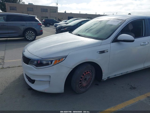 KIA Optima Lx 2018 5XXGT4L37JG268840 Image 6