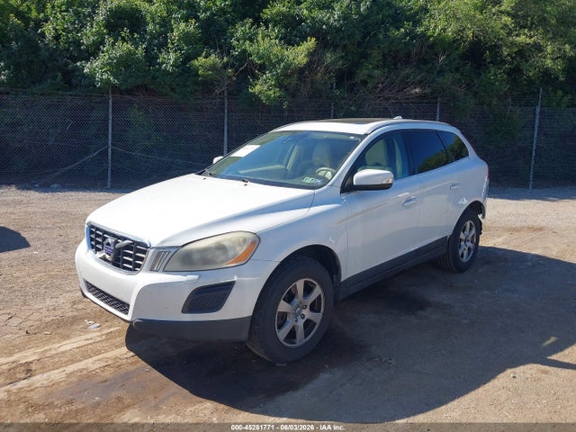 45281771 :رقم المزاد ، YV4940DZ1B2181344 vin ، 2011 Volvo Xc60 3.2 مزاد بيع