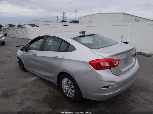 Aukcja sprzedaży 2017 Chevrolet Cruze Ls Auto, vin: 1G1BC5SM9H7230872, numer aukcji: 45281775