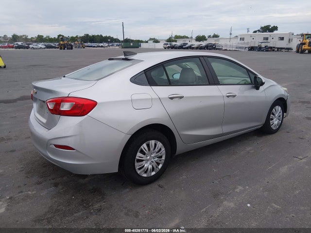 Aukcja sprzedaży 2017 Chevrolet Cruze Ls Auto, vin: 1G1BC5SM9H7230872, numer aukcji: 45281775