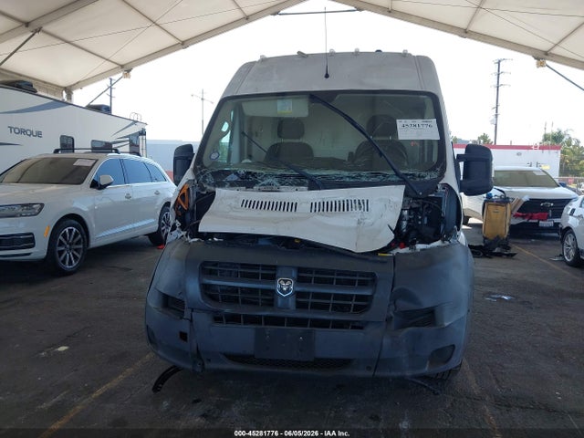 45281776 :رقم المزاد ، 3C6TRVBG9JE146567 vin ، 2018 Ram Promaster 1500 High Roof 136 Wb مزاد بيع