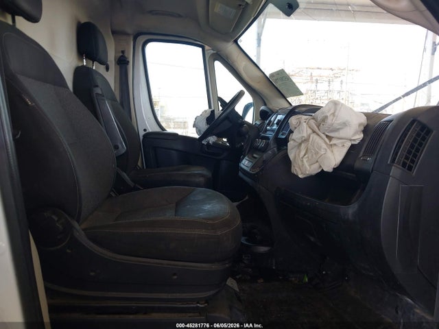 45281776 :رقم المزاد ، 3C6TRVBG9JE146567 vin ، 2018 Ram Promaster 1500 High Roof 136 Wb مزاد بيع