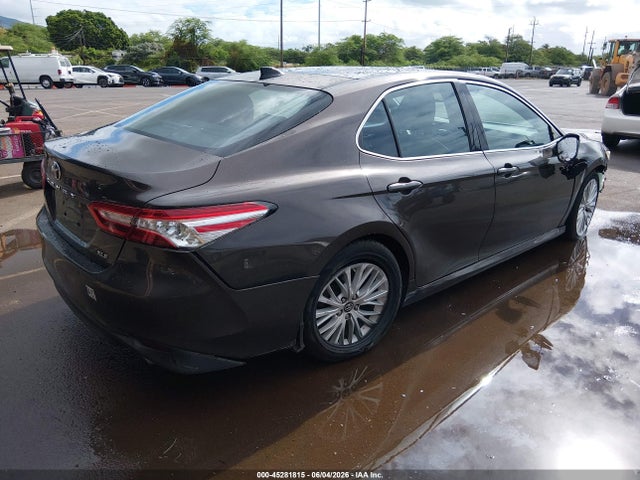 Продаж на аукціоні авто 2018 Toyota Camry Xle, vin: 4T1B11HK4JU136171, номер лоту: 45281815