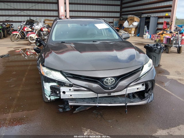 Продаж на аукціоні авто 2018 Toyota Camry Xle, vin: 4T1B11HK4JU136171, номер лоту: 45281815