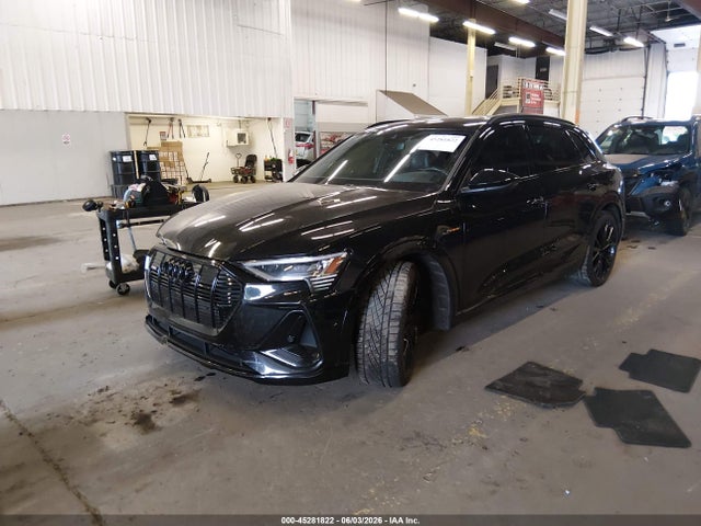 Продажа на аукционе авто 2023 Audi E-tron Premiumwe, vin: WA1VABGE8PB001101, номер лота: 45281822