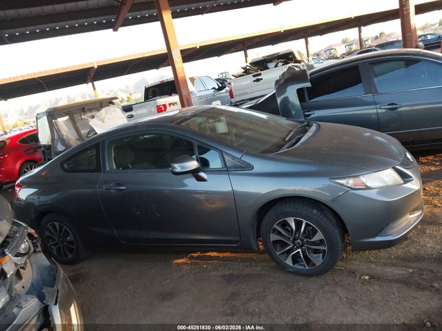 2013 Honda Civic Ex მანქანა იყიდება აუქციონზე, vin: 2HGFG3B88DH517995, აუქციონის ნომერი: 45281830