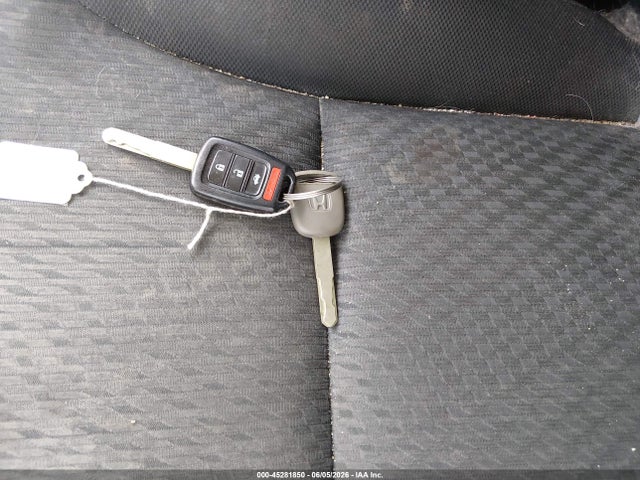 Продаж на аукціоні авто 2015 Honda Civic Lx, vin: 19XFB2F50FE216997, номер лоту: 45281850