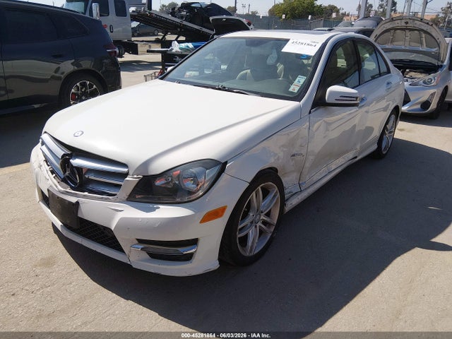45281864 :رقم المزاد ، WDDGF4HB8CR236265 vin ، 2012 Mercedes-benz C 250 Luxury/sport مزاد بيع