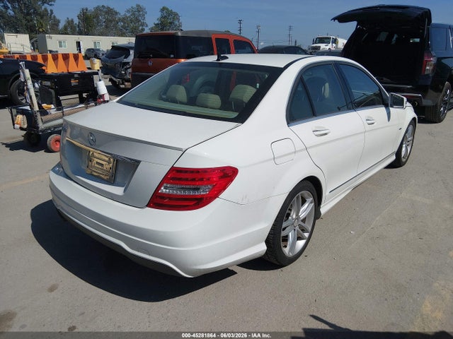 45281864 :رقم المزاد ، WDDGF4HB8CR236265 vin ، 2012 Mercedes-benz C 250 Luxury/sport مزاد بيع