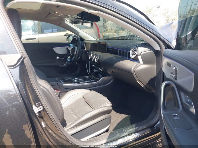 W1K5J5BB8NN310542 Mercedes-Benz Amg Cla 35 4matic
