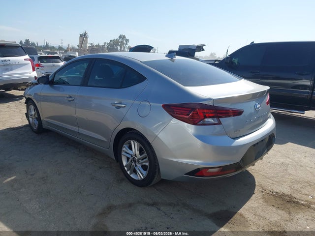 2020 Hyundai Elantra Sel მანქანა იყიდება აუქციონზე, vin: 5NPD84LF2LH571790, აუქციონის ნომერი: 45281919