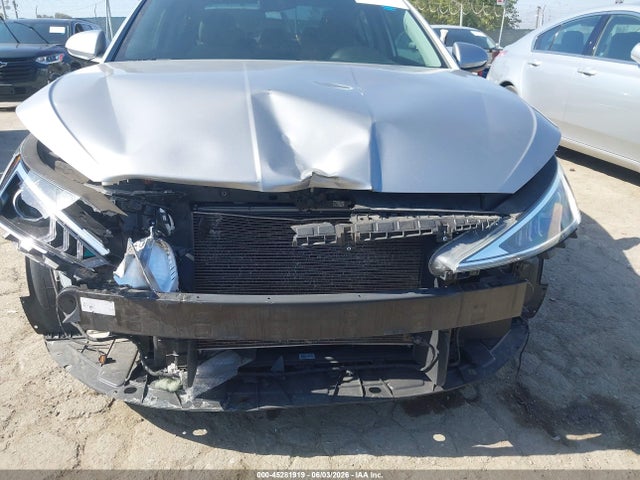 2020 Hyundai Elantra Sel მანქანა იყიდება აუქციონზე, vin: 5NPD84LF2LH571790, აუქციონის ნომერი: 45281919