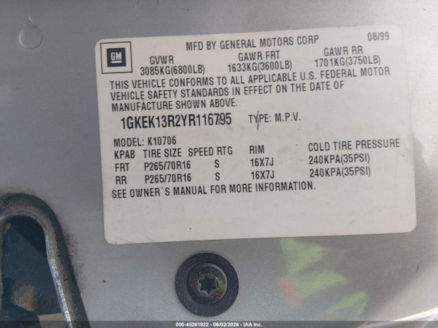 45281922 :رقم المزاد ، 1GKEK13R2YR116795 vin ، 2000 Gmc Yukon Denali مزاد بيع