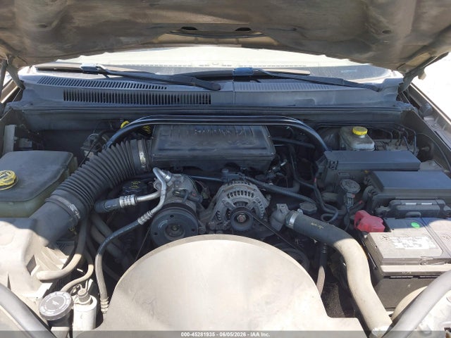 45281935 :رقم المزاد ، 1J4GR48K45C581276 vin ، 2005 Jeep Grand Cherokee Laredo مزاد بيع