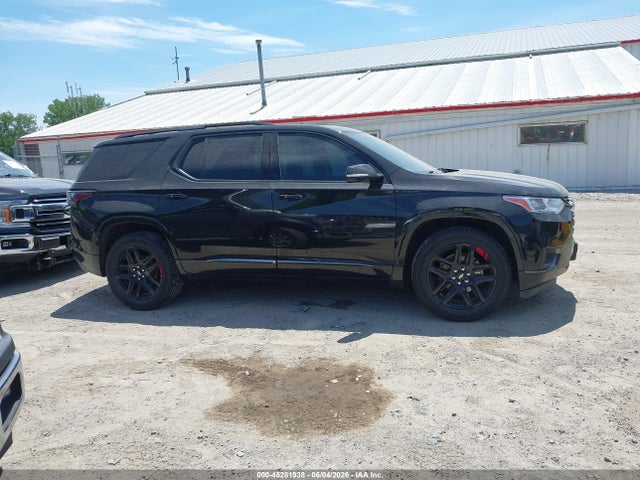 Chevrolet Traverse Premier 2018 1GNEVJKW0JJ103405 Image 13