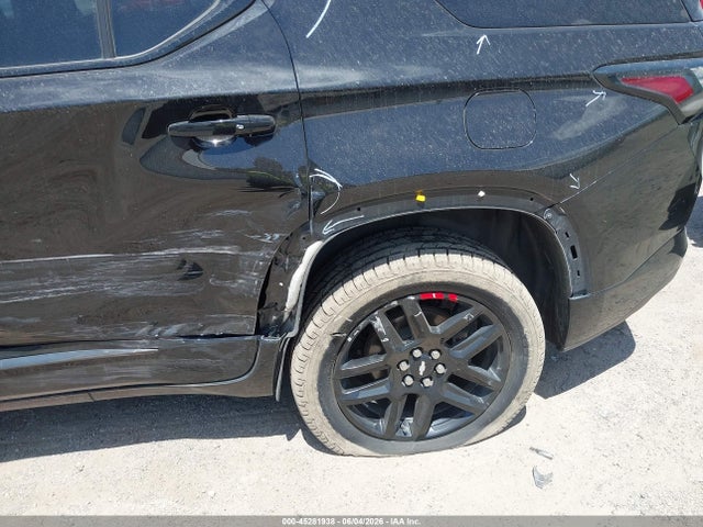 Chevrolet Traverse Premier 2018 1GNEVJKW0JJ103405 Image 17