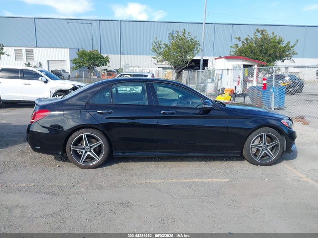 55SWF4JB7JU271798 Mercedes-Benz C 300