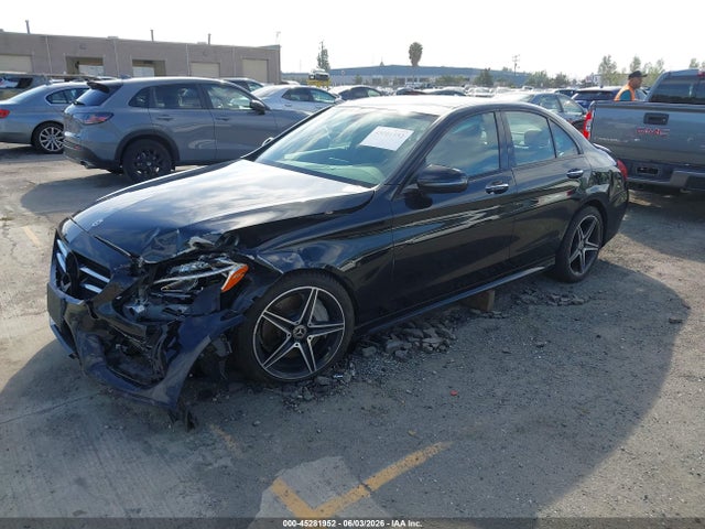 55SWF4JB7JU271798 Mercedes-Benz C 300