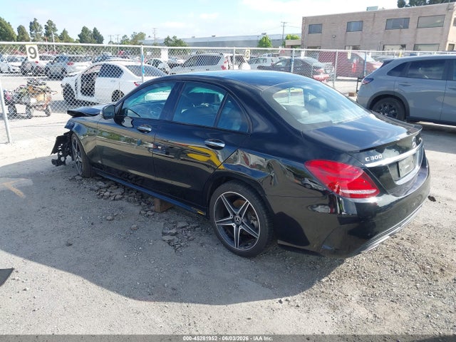 55SWF4JB7JU271798 Mercedes-Benz C 300