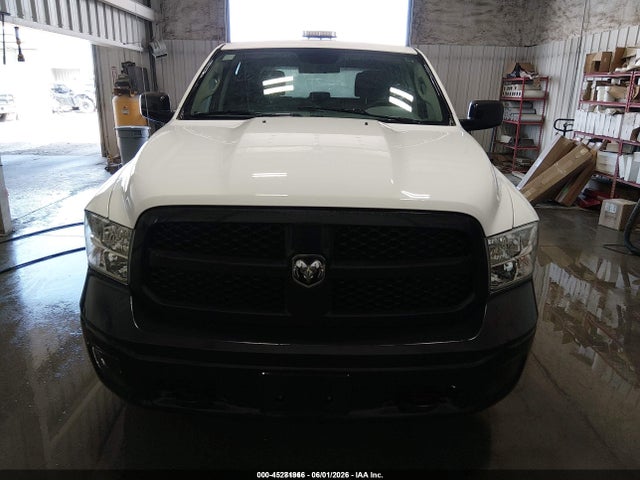 Продаж на аукціоні авто 2018 Ram 1500 Tradesman  4x4 5'7 Box, vin: 1C6RR7KG5JS297179, номер лоту: 45281966
