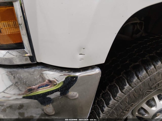 45281969 :رقم المزاد ، 1GC1KUEG5JF259223 vin ، 2018 Chevrolet Silverado 2500hd Wt مزاد بيع