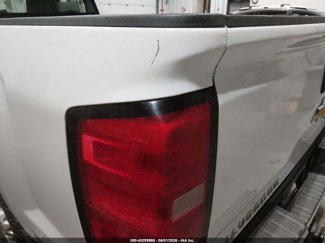 45281969 :رقم المزاد ، 1GC1KUEG5JF259223 vin ، 2018 Chevrolet Silverado 2500hd Wt مزاد بيع