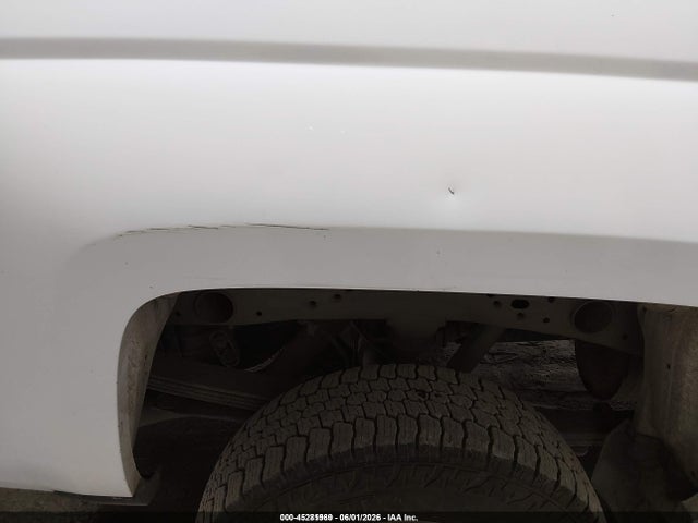 45281969 :رقم المزاد ، 1GC1KUEG5JF259223 vin ، 2018 Chevrolet Silverado 2500hd Wt مزاد بيع