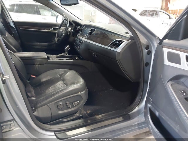 Aukcja sprzedaży 2015 Hyundai Genesis 3.8, vin: KMHGN4JE4FU069207, numer aukcji: 45281977