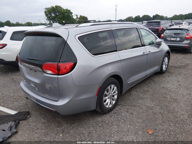 Aukcja sprzedaży 2018 Chrysler Pacifica Touring L, vin: 2C4RC1BG1JR142850, numer aukcji: 45281984