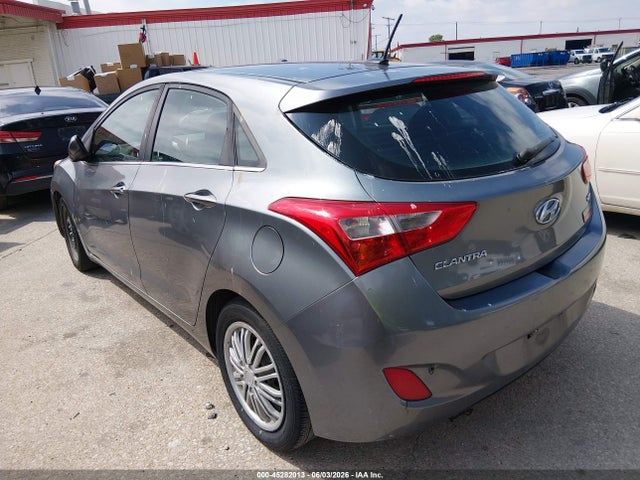 Продаж на аукціоні авто 2017 Hyundai Elantra Gt, vin: KMHD35LH4HU367488, номер лоту: 45282013