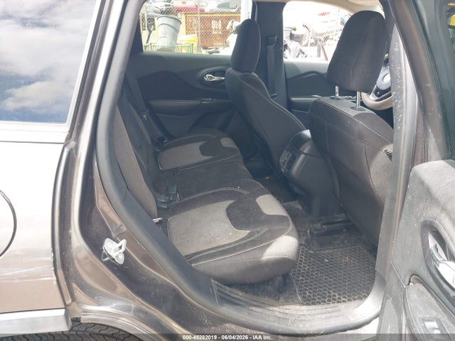 Jeep Cherokee Latitude 2014 1C4PJLCS3EW299871 Image 8