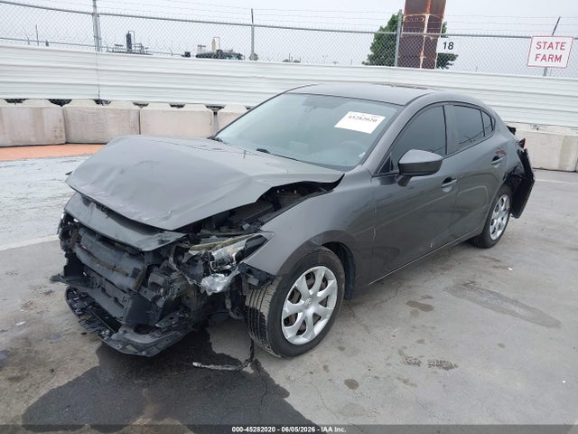 Продажа на аукционе авто 2017 Mazda Mazda3 Sport, vin: 3MZBN1U77HM105311, номер лота: 45282020