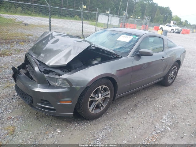 Ford Mustang V6 Premium 2014 1ZVBP8AM9E5300261 Image 2